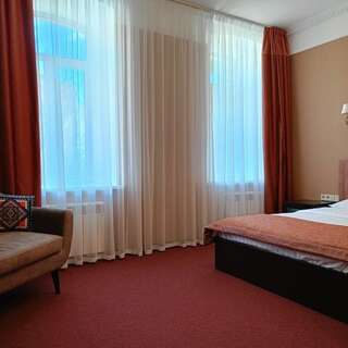 Гостиница Гайд Парк Тверь Deluxe Double Bed-4