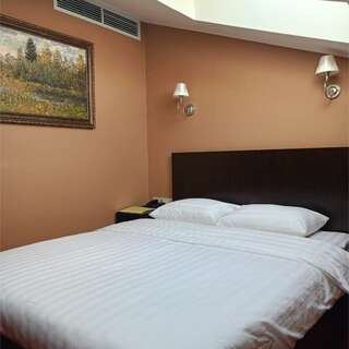 Гостиница Гайд Парк Тверь Стандартный номер на мансардном этаже-3